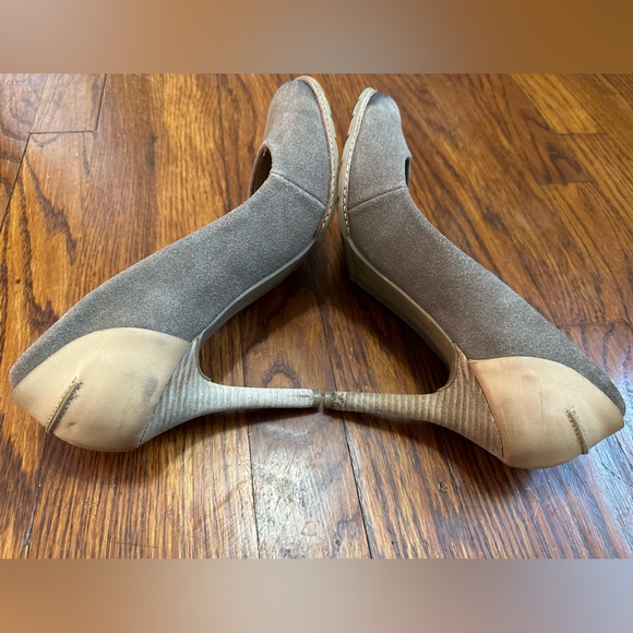 Kenneth Cold Reaction Distressed Vintage Heel - Picture 3 of 5